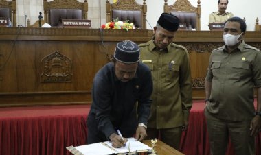 DPRK Aceh Barat Menggelar Penutupan Rapat Paripurna ke II