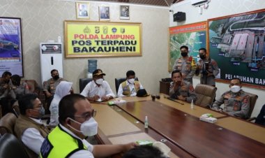 Kapolres Lamsel, Dampingi Kunker Menko PMK-RI bersama Rombongan di Pelabuhan Bakauheni