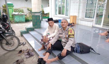 Bhabinkamtibmas Polsek Cikupa Menjalin Kedekatan Dengan Rukun ULama Umaro Dan Titip Pesan Jaga Kamtibmas Diwilayah Nya