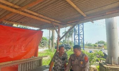 Giat Rutin Polisi RW Personil Polsek Cikupa, Bripka Reza Fajar Ariansyah Anggota Lantas Polsek Cikupa Gelar Silaturahmi Warga