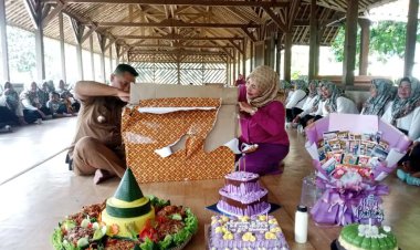 Selamat Hari ulang tahun  Ibu Neng Siti Ibu Kades Mekar JayaSolihah