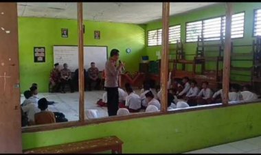 Kapolsek Ciampea Terjun Langsung Berikan Penyuluhan Dan Pengarahan Kepada Siswa/Wi Pada Kegiatan MPLS Di Wilayahnya