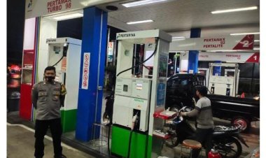 POLSEK KEMANG LAKUKAN GIAT PATROLI HOT SPOT ANTISIPASI SAHUR ON THE ROAD ( SOTR) DAN AKAN ADANYA AKSI TAWURAN