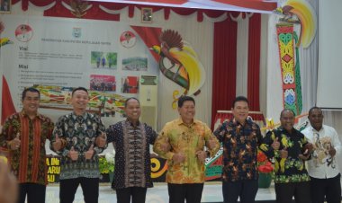 Gelar Malam Resepsi Kenegaraan HUT RI KE-77, Bupati Yapen Pesan Kekompakan dan Sinergitas !!
