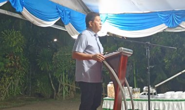 Untuk Kesembuhan Wabup Frans Sanadi, Bupati Kepulauan Yapen Tonny Tesar dan Masyarakat Gelar Ibadah dan Doa Bersama