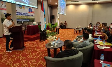 Abdul Azis Buka Secara Resmi Musorkablub Ke-3 KONI Kolaka Timur