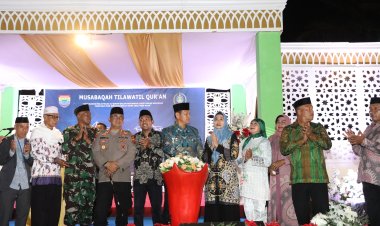Kapolres  menghadiri acara pembukaan MTQ tingkat kabupaten seram bagian barat