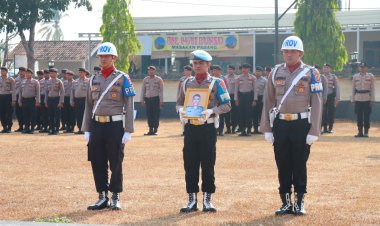Kapolres Lampung Timur Pimpin Upacara PTDH Personelnya