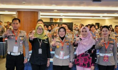 Korlantas Polri Tingkatkan Kemampuan Public Speaking Personel Lalu Lintas