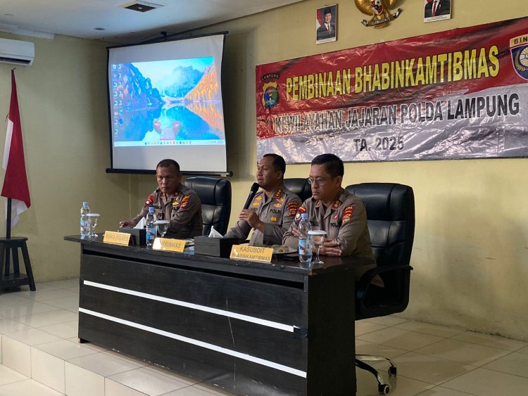 Kunjungi Polres Way Kanan, Direktorat Binmas Polda Lampung Berikan Pembinaan Bhabinkamtibmas