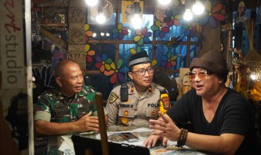 Silaturahmi Kapolsek Ciputat Timur ke Komunitas Rummah Goa Wujudkan Kolaborasi dengan Potensi Masyarakat