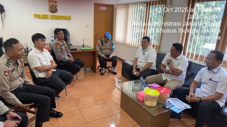 Bidpropam Polda Metro Jaya Sosialisasikan Larangan Gaya Hidup Mewah dan Whistle Blower System di Polsek Sawah Besar dan Kemayoran