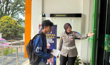 Polantas Menyapa Wajib Pajak di Samsat Cibadak: Upaya Tingkatkan Pelayanan dan Kedekatan dengan Masyarakat