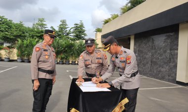 Polres Metro Bekasi Kota Gelar Apel Deklarasi, Tegaskan Komitmen WBK-WBBM  