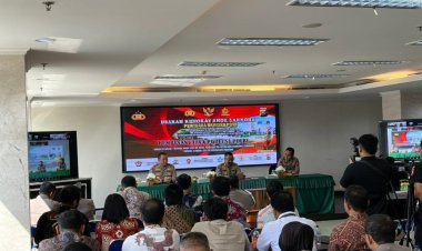 Bidpropam Polda Metro Jaya Sosialisasikan WBS, SP4N Lapor dan Larangan Hidup Mewah kepada PNPP