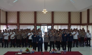 Polres Metro Bekasi Gelar Pembekalan Psikologi untuk PNPP, Tekankan Penguatan Mental dan Kualitas Pelayanan