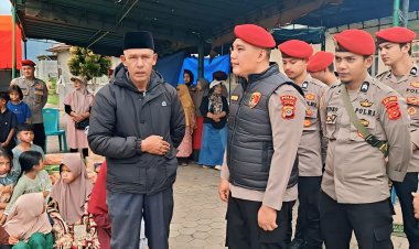 HUT Reserse ke-78, Satreskrim Polres Aceh Tengah Salurkan Sembako untuk Pengungsi