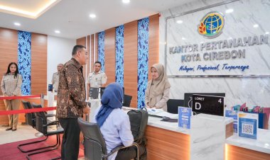 ‎Tinjau Kantor Pertanahan Kota Cirebon, Wamen Ossy Pastikan Layanan Pertanahan Berjalan Optimal