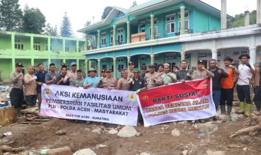 Peduli Pascabencana, Polres Bener Meriah Gotong Royong Bersihkan Dayah Terpadu Bustanul Ulum