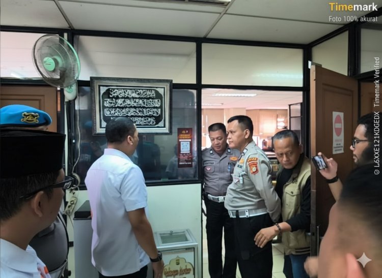 Bidpropam PMJ Sosialisasikan WBS, SP4N-Lapor, dan Larangan Gaya Hidup Mewah di Samsat Jakut–Jakpus