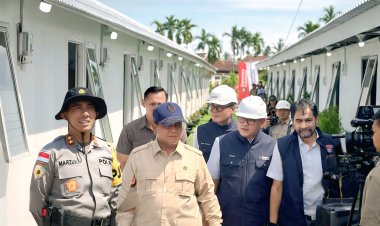 Kapolda Dampingi Presiden Prabowo Tinjau Huntara Korban Bencana di Aceh Tamiang