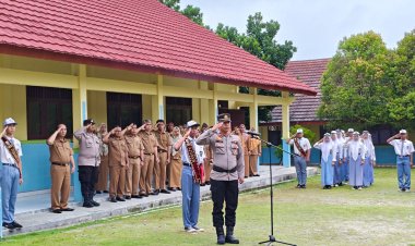 Cegah Perundungan, Kanit Binmas Gelar Police Goes To School di SMAN 1 Negara Batin