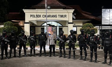 ‎Patroli Brimob Intensif, Situasi Kamtibmas Kabupaten Bekasi Terjaga Kondusif