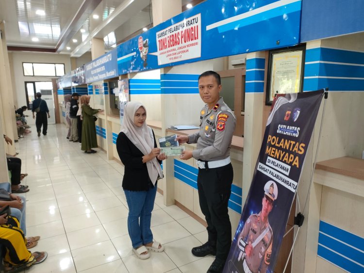 ‎'Polantas Menyapa' Pelayanan Samsat Pelabuhan Ratu dan Cibadak Berkomitmen Berikan Layanan Terbaik