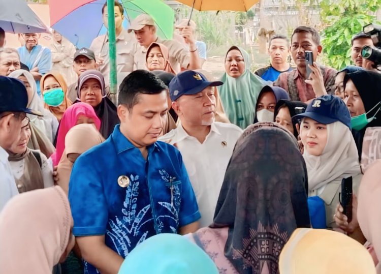 Wali Kota Langsa Dampingi Sejumlah Menteri Tinjau Lokasi Bencana dan Serahkan Bantuan