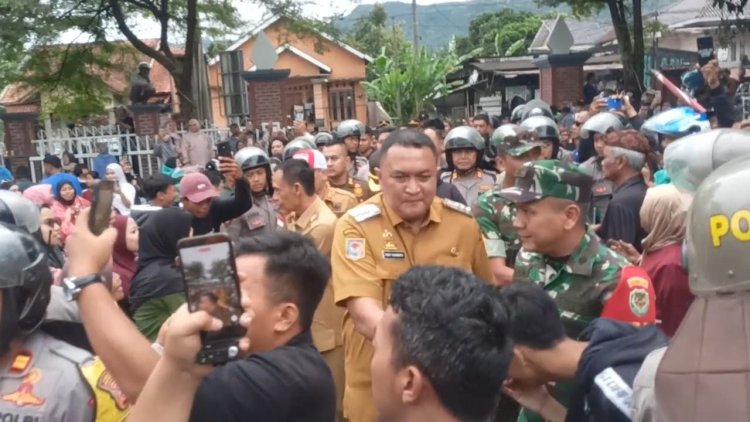KDM Penuhi Janji , Akan Berikan Kompensasi Pada 15000 Warga Bogor 