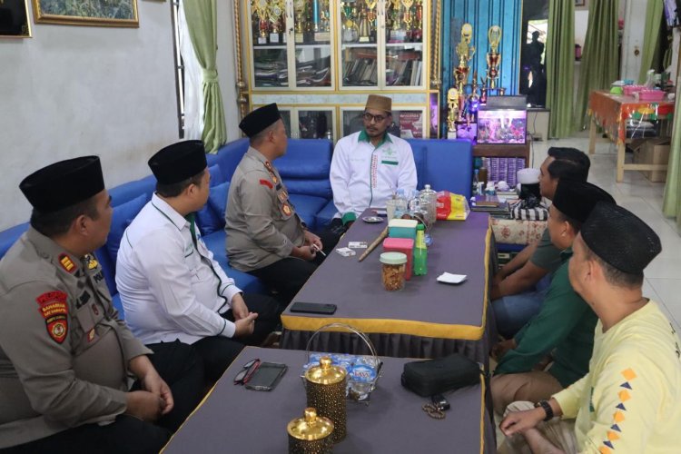 Kapolres Way Kanan Silaturahmi Dengan Ketua PCNU, Jalin Sinergi Ciptakan Kamtibmas Kondusif
