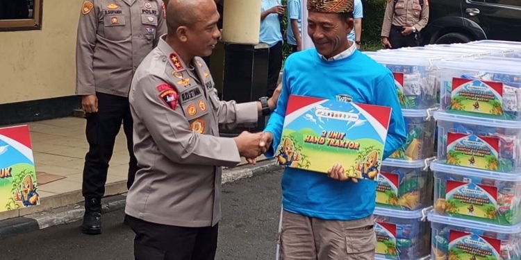 ‎Polda Jawa Barat Perkuat Peran Dalam Ketahanan Pangan, Beri Apresiasi Umroh Bagi Petani Berdedikasi
