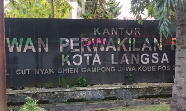 DPRK Diminta Bersuara, Walikota Langsa Bongkar Lapak Pedagang Buah Tanpa Solusi