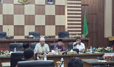 Rapat DPRK Langsa Memanas, Walikota Didesak Segera Keluarkan Solusi untuk Pedagang Buah