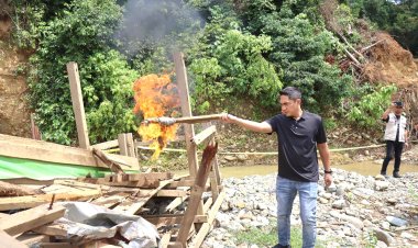 Polda Aceh-Polres Aceh Besar Tertibkan Tambang Emas Ilegal di Pegunungan Siron, Fasilitas PETI Dimusnahkan