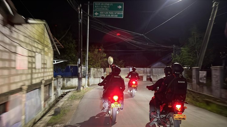 ‎Patroli Brimob Antisipasi Tawuran dan Balap Liar, Situasi Kabupaten Bekasi Kondusif