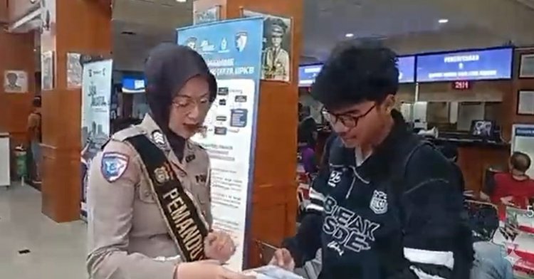 ‎Apresiasi Pelayanan BPKB Ditlantas Polda Metro Jaya, Warga Beri Saran Fotokopi Lebih Dekat