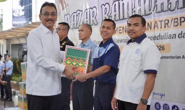 entuk Kepedulian terhadap Sesama, Kementerian ATR/BPN Gelar Bazar Ramadan 1447 H