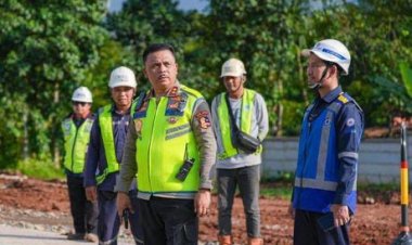 Kakorlantas Polri Tinjau Tol Japek II Cek Kesiapan Operasi Ketupat 2026