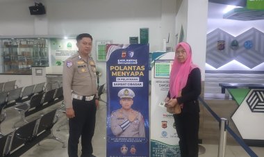 ‎Program Polantas Menyapa Satlantas Polres Sukabumi Tetap Aktif, Pastikan Pelayanan Administrasi Kendaraan di Samsat Cibadak dan Pelabuhan Ratu Berjalan Optimal