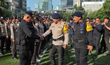 Menyambut 1.000 Remaja Lulusan Pendidikan Brimob, Kapolda Metro Jaya Tekankan Disiplin, Profesionalisme, dan Perlindungan Masyarakat