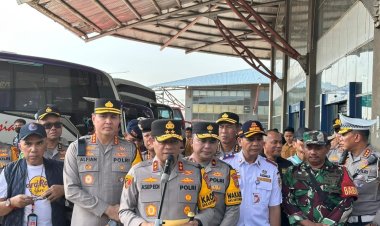 Kapolda Metro Jaya Cek Terminal Pulogebang, 6.812 Personel Disiagakan Amankan Lebaran