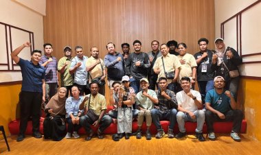 Satgas Ops Damai Cartenz Perkuat Sinergi dengan Wartawan Mimika Lewat Silaturahmi dan Buka Puasa Bersama