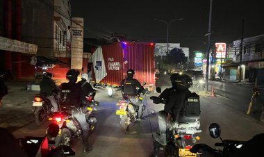 Patroli Brimob Yon D Pelopor Antisipasi Tawuran dan Balap Liar di Kabupaten Bekasi Berjalan Aman dan Kondusif