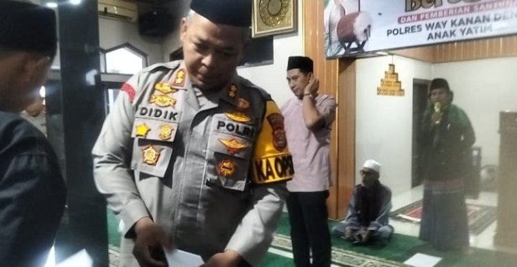 Buka Puasa Bersama, Polres Way Kanan Santuni Anak Yatim