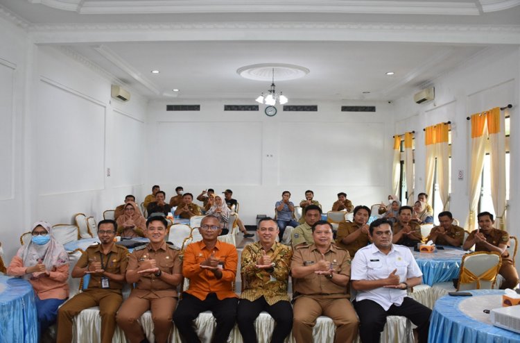 Sebanyak 60 Aparatur Desa Hadir dalam Sosialisasi Pembrian Informasi Status Kepersertaan JKN di Kabupaten Lampung Tengah 