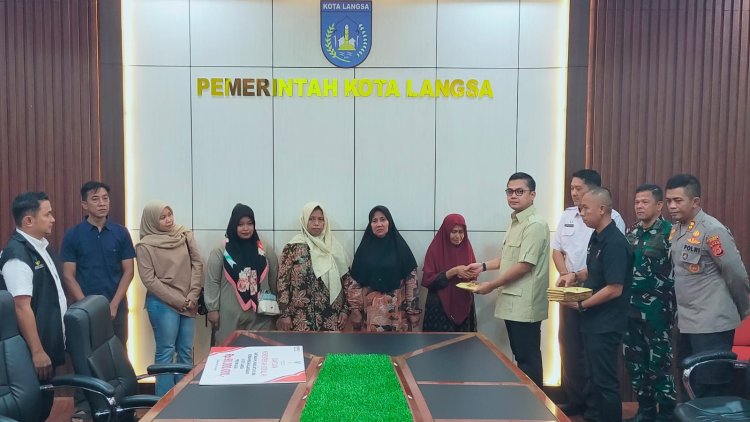 Pemko Langsa Serahkan Santunan Kemensos bagi Ahli Waris Korban Bencana Hidrometeorologi