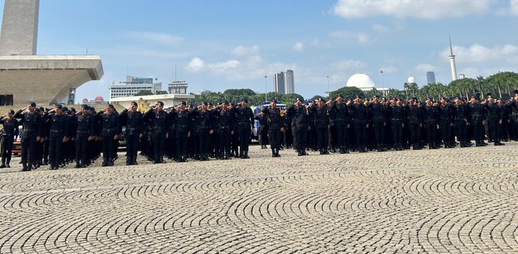 ‎Batalyon D Pelopor Satbrimob Polda Metro Jaya Ikuti Apel Gelar Pasukan Operasi Ketupat 2026 di Monas
