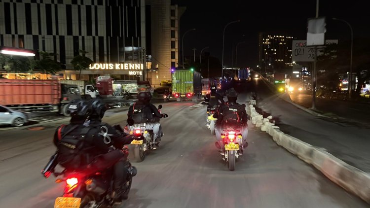 Patroli Brimob Batalyon D Pelopor Antisipasi Tawuran dan Balap Liar di Kabupaten Bekasi