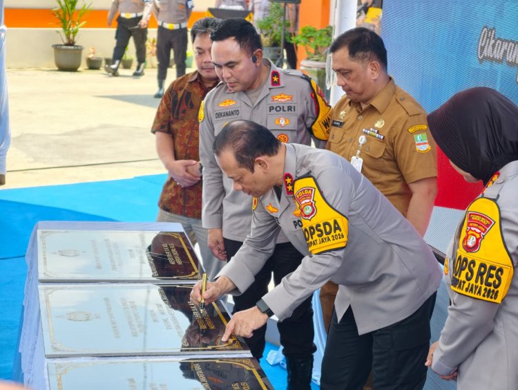 Perkuat Pelayanan Publik, Kapolda Metro Jaya Resmikan Kantor Satpamobvit dan Polsek Babelan